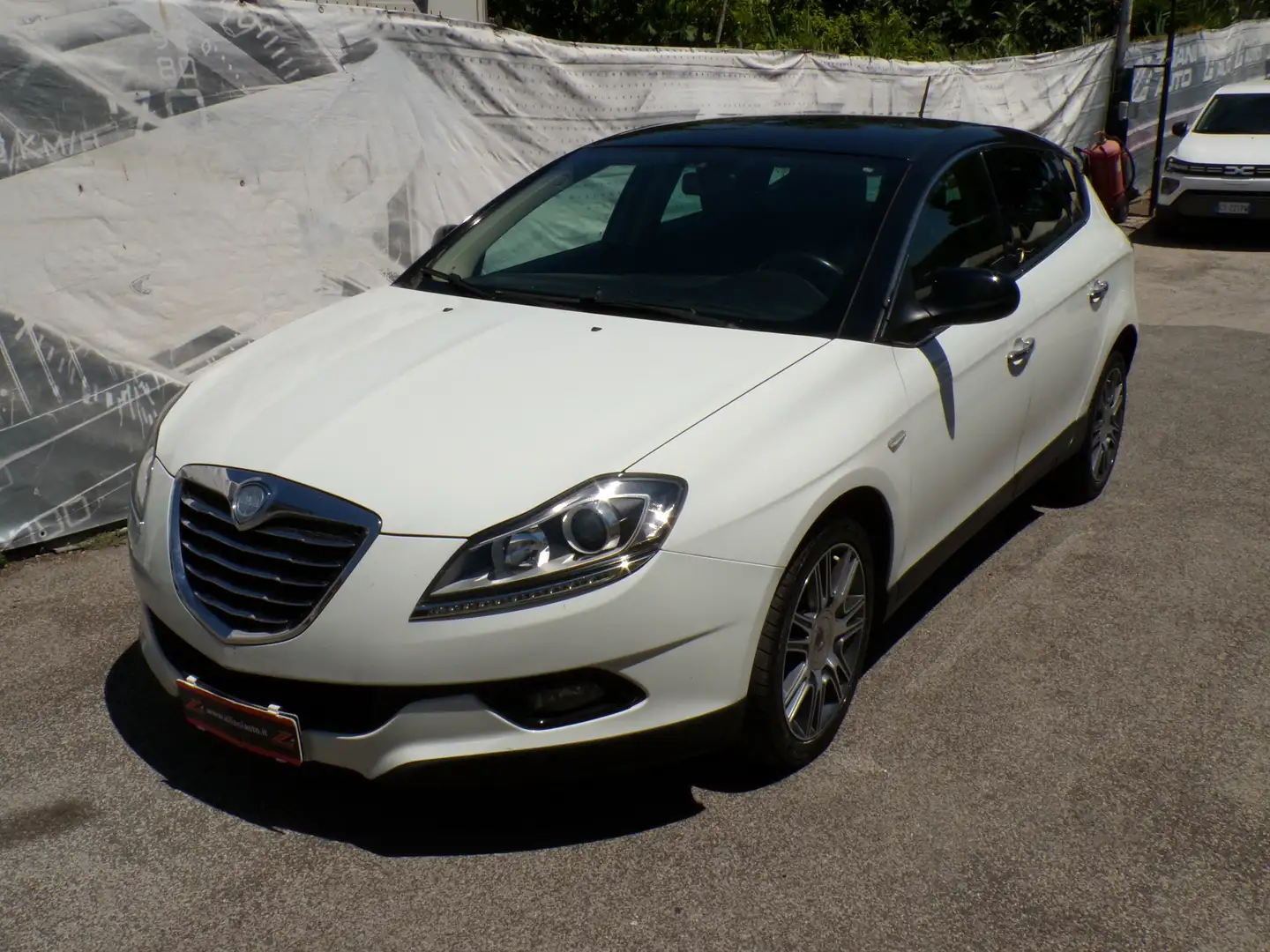 Lancia Delta 1.6 mjt UNIPRO'..AUTOM..PELLE..NAVI..BLUETOOTH Bianco - 2