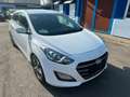 Hyundai i30 1.4 cw*6Gang*Klima*PDC*Navi*R-Cam*Euro6*Top* Weiß - thumbnail 2