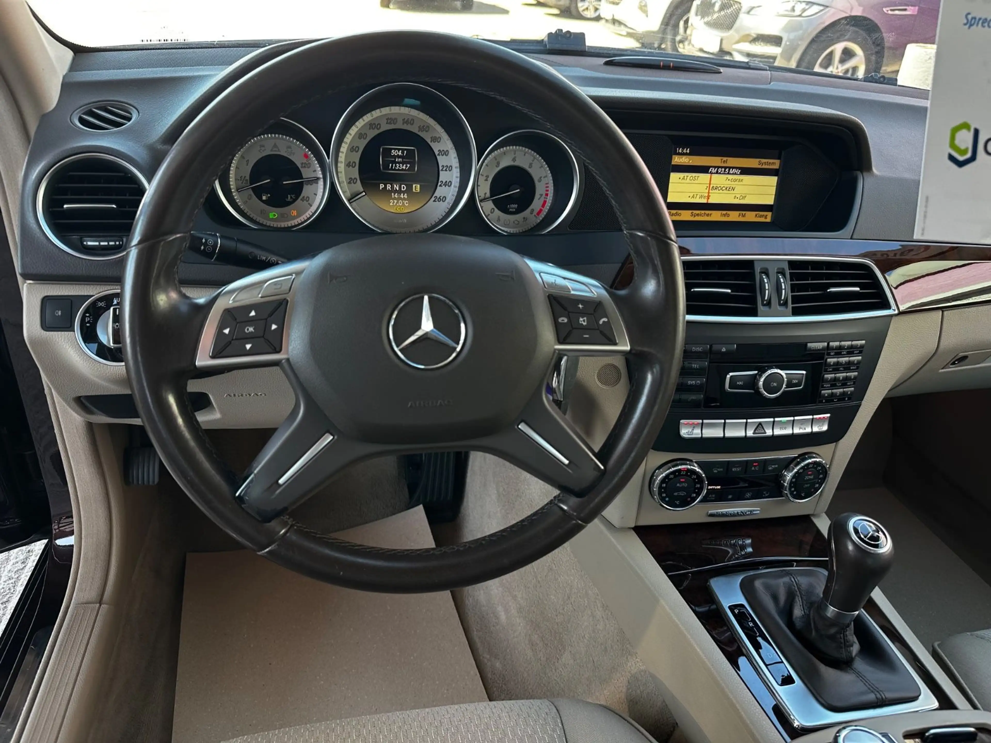 Mercedes-Benz C 200 CGI Elegance BlueEfficiency  Limousine — photo 19