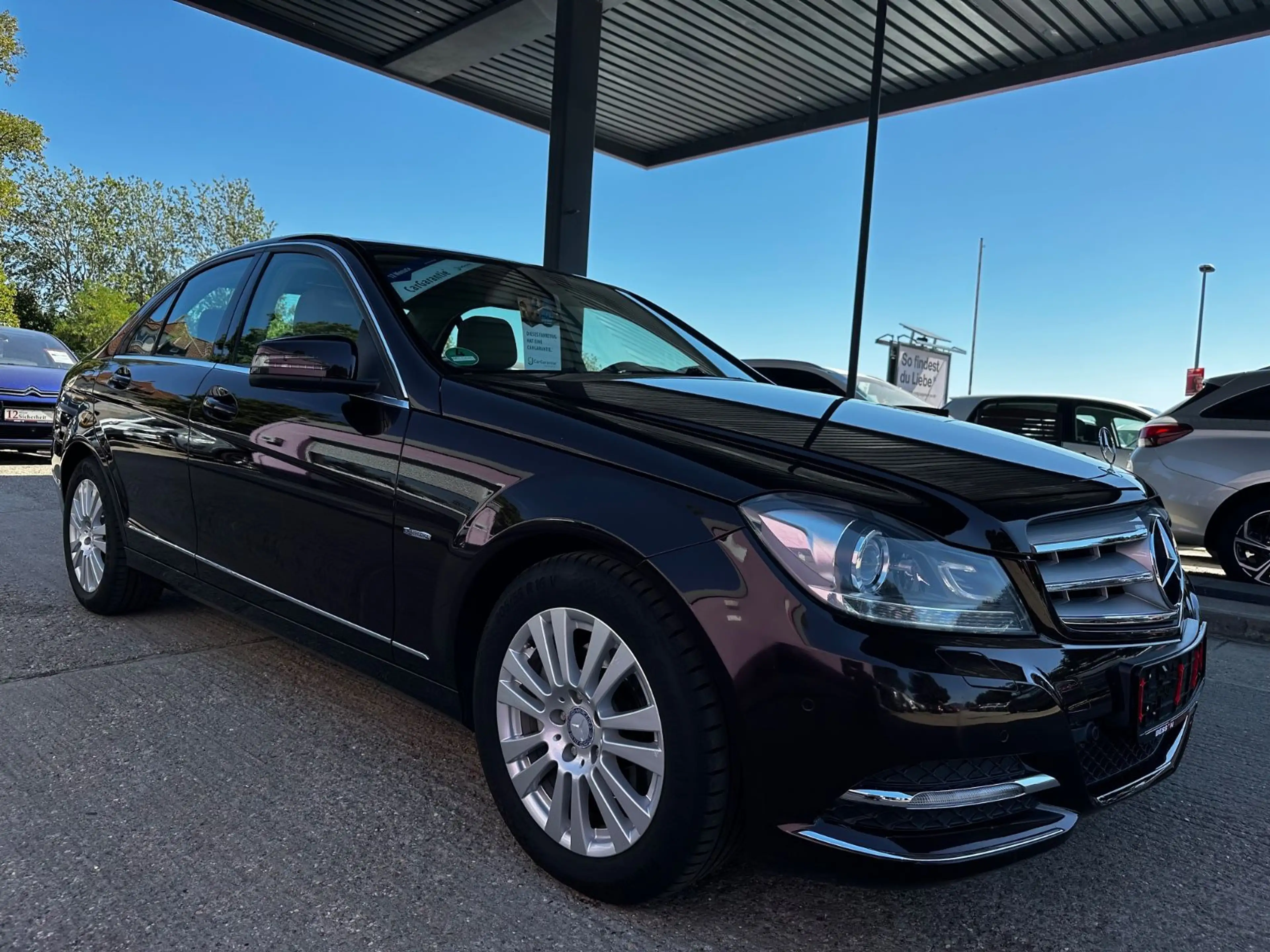 Mercedes-Benz C 200 CGI Elegance BlueEfficiency  Limousine — photo 6