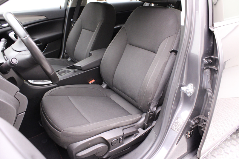 Opel Insignia 1.6 T Edition | afn. tekhaak | climate control | p — photo 12