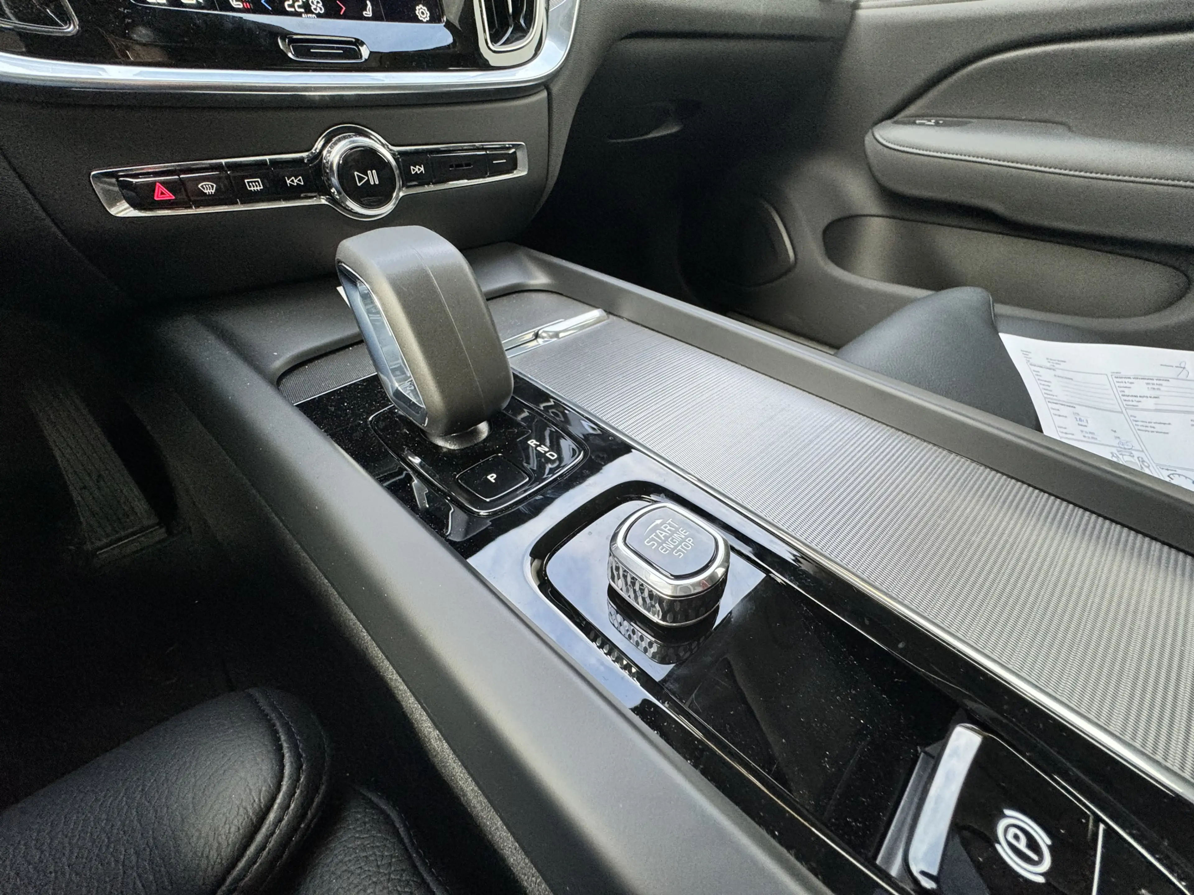 Volvo S60 2.0 B4 Automaat Plus Dark Panoramadak | Black Edit — photo 12