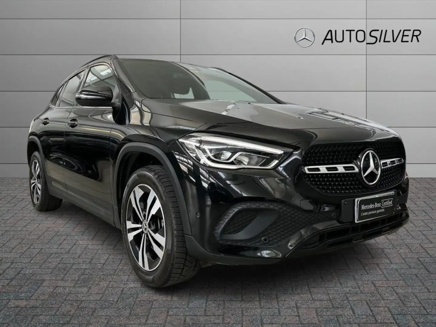 Mercedes-Benz GLA 200 d Automatic Sport Plus Nero - 1
