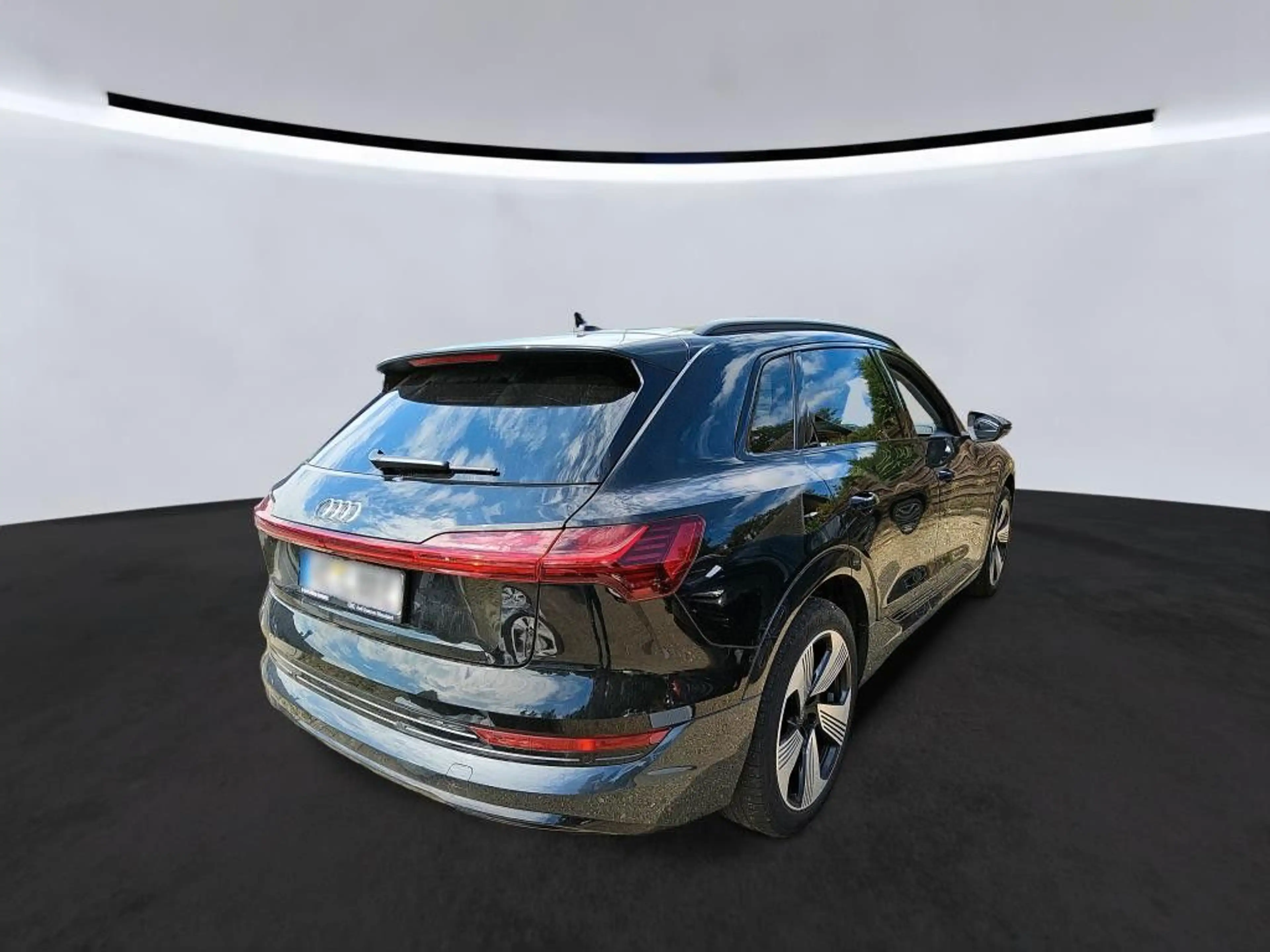 Audi e-tron E-tron 55 Quattro Advanced*PANO*HuD*MATRIX-LED* — photo 4