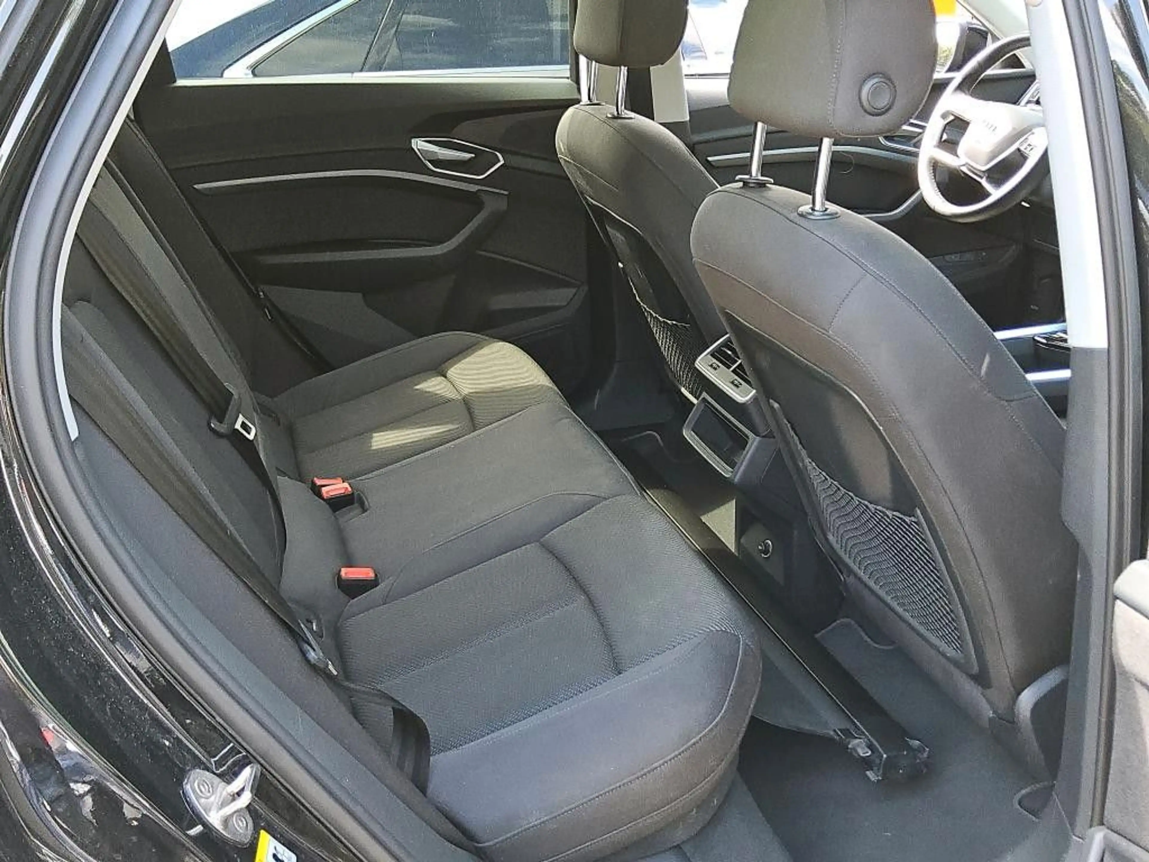 Audi e-tron E-tron 55 Quattro Advanced*PANO*HuD*MATRIX-LED* — photo 9