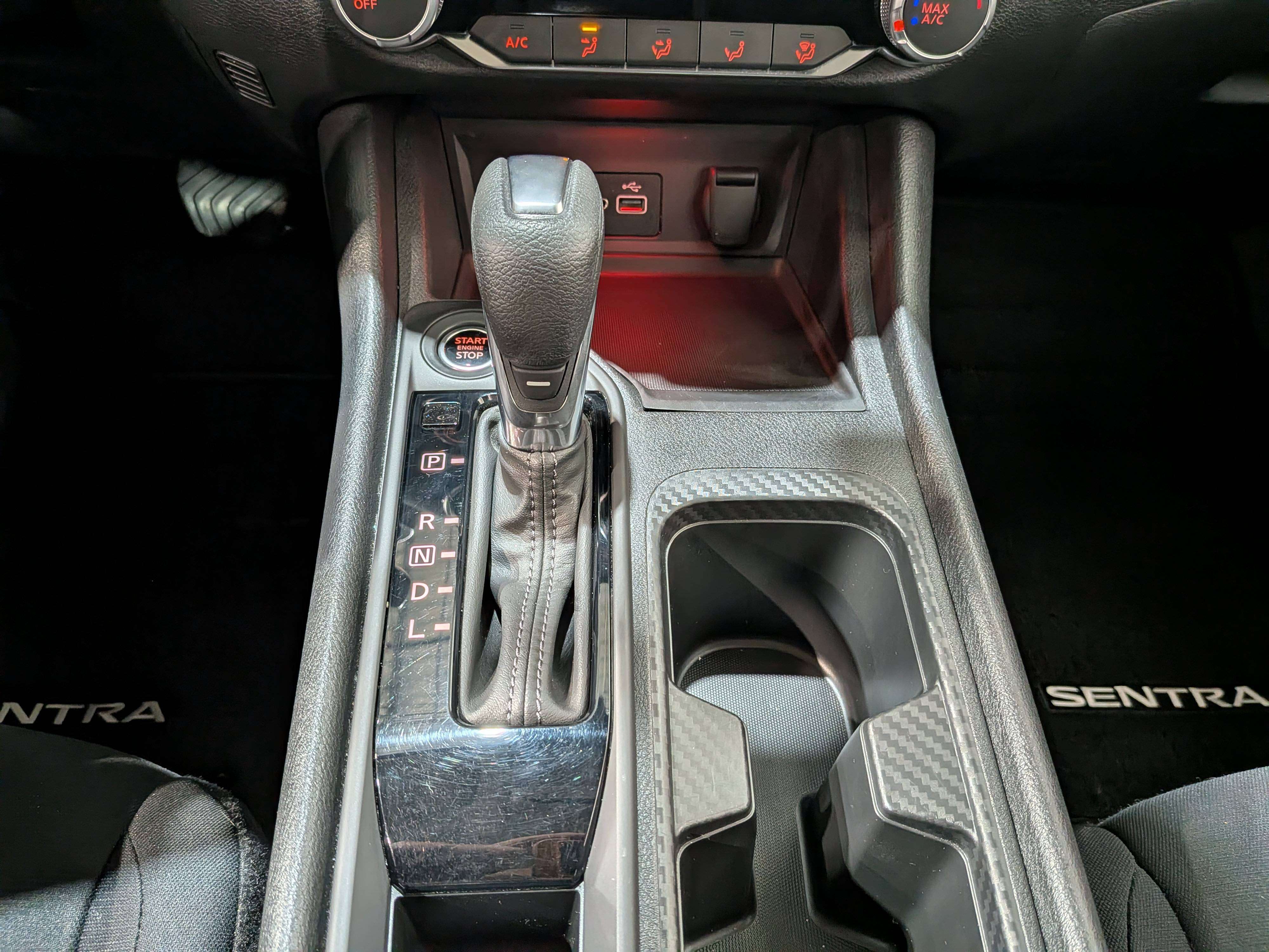 Nissan Sentra 2024