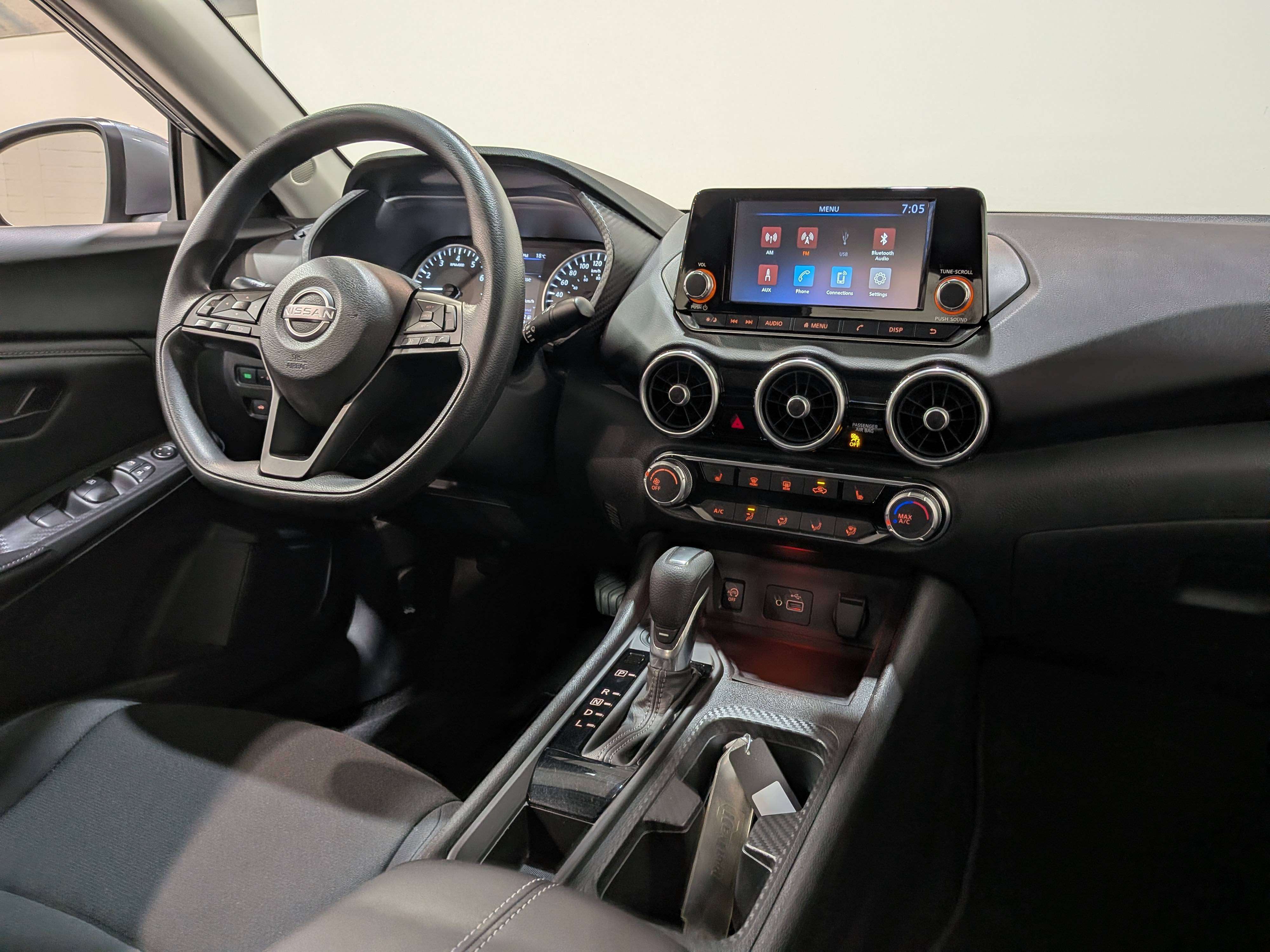 Nissan Sentra 2024
