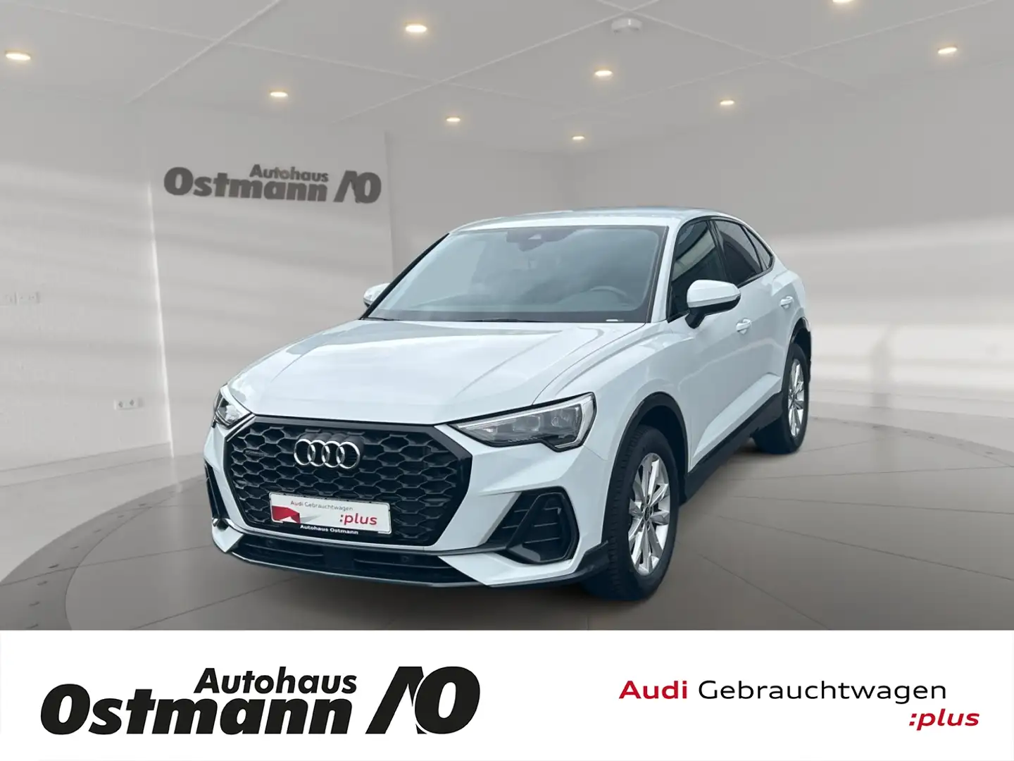 Audi Q3 Sportback 40 TFSI quattro S-Line PDC SHZ Navi Blanc - 1