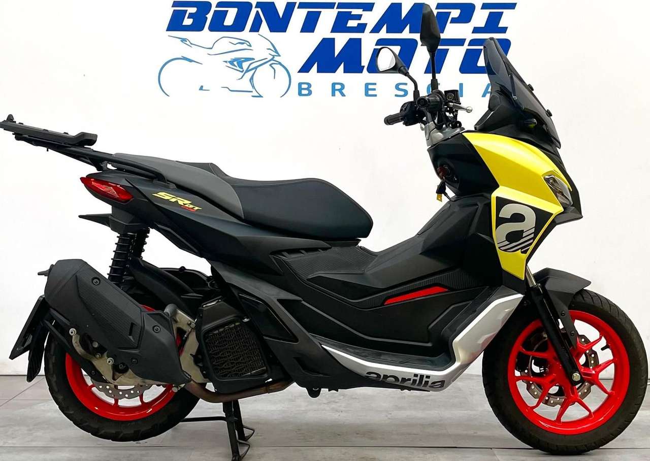 Aprilia SR GT 200