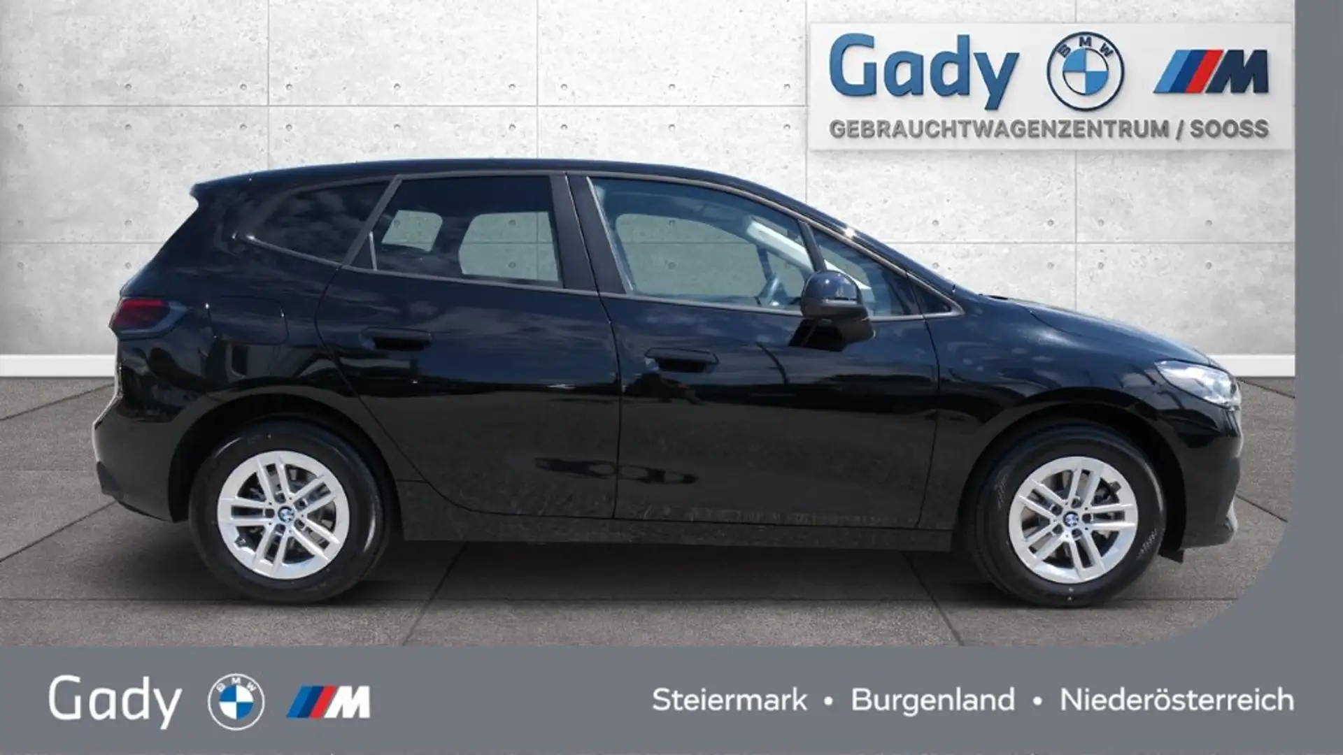 BMW 218 i Schwarz - 2