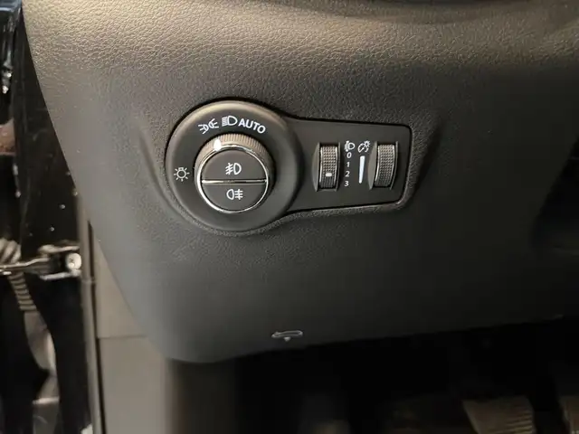Jeep Compass view 12
