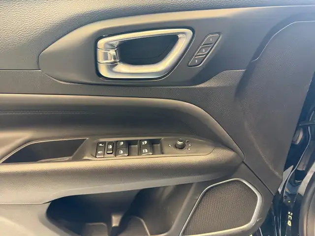 Jeep Compass view 11
