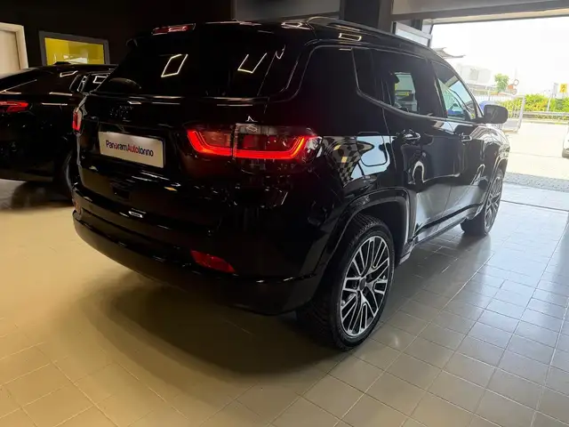 Jeep Compass view 7