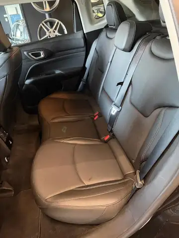 Jeep Compass view 20