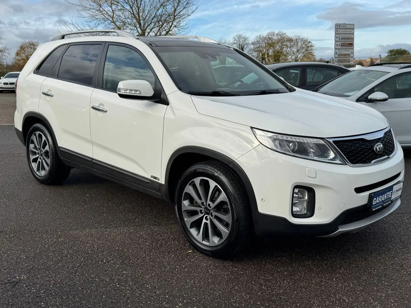 Kia Sorento 4WD Pano Navi Leder Ahk kamer Xenon Weiß - 2