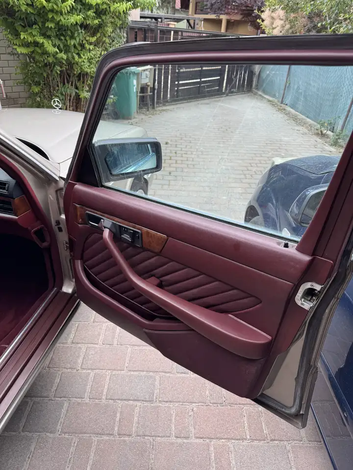 Mercedes-Benz S 560 SEL W126, foto 12