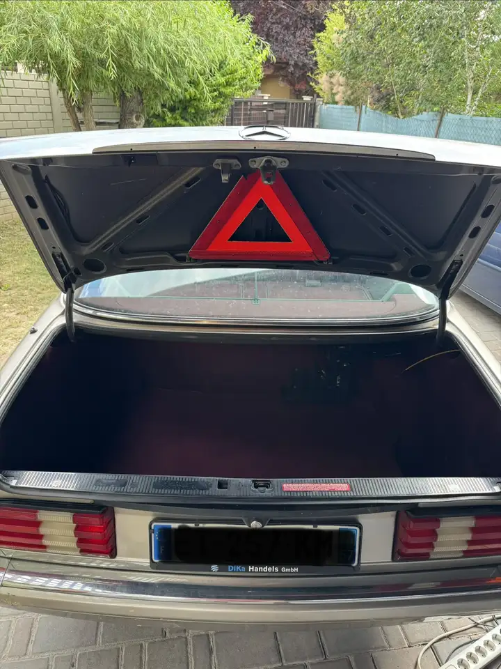 Mercedes-Benz S 560 SEL W126, foto 2