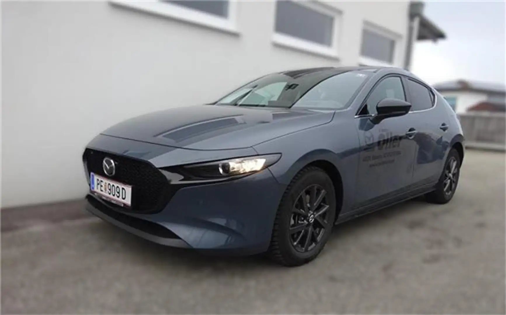 Mazda 3 e-Skyactiv-G140 Homura Grau - 2