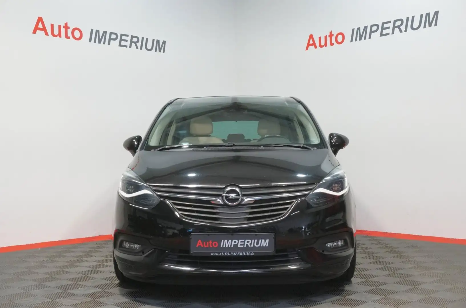 Opel Zafira C Innovation*Panorama*RfK*AHK*ACC Noir - 2