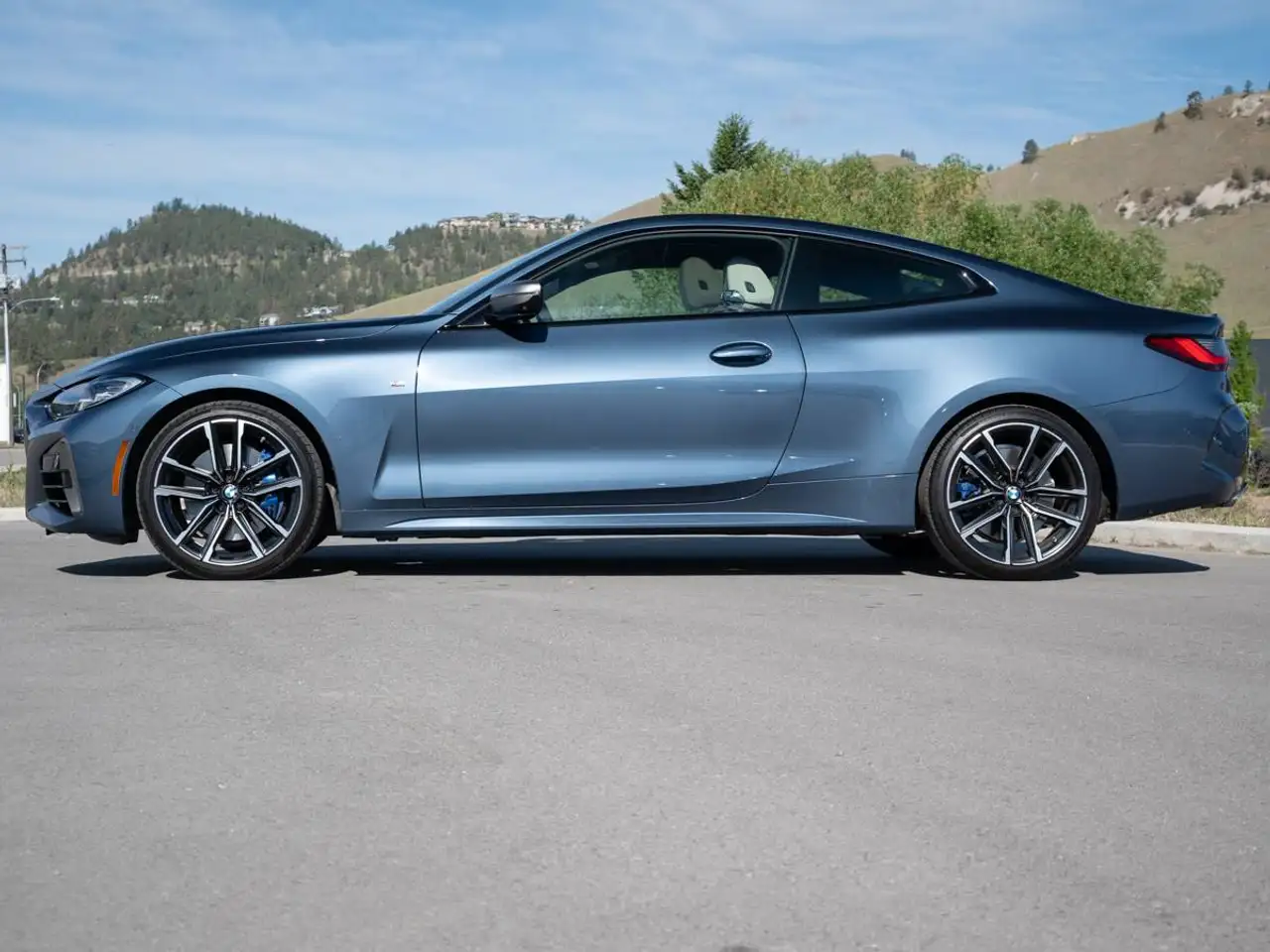 BMW 4 Series снимка BMW 4 Series