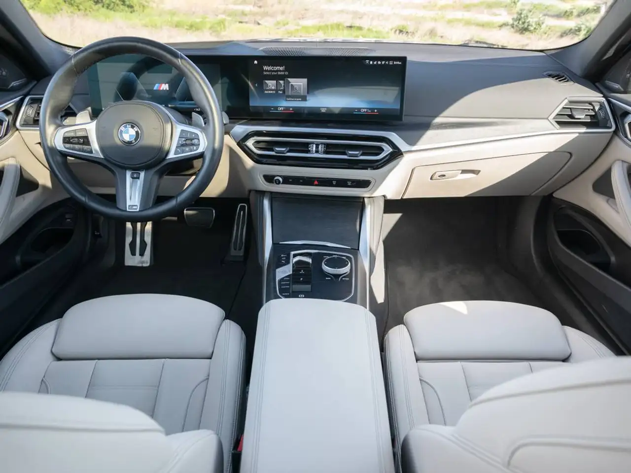 BMW 4 Series снимка BMW 4 Series