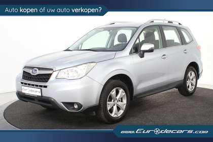 Subaru Forester 2.0 Luxury *AWD*4x4*Trekhaak*Stoelverwarming*