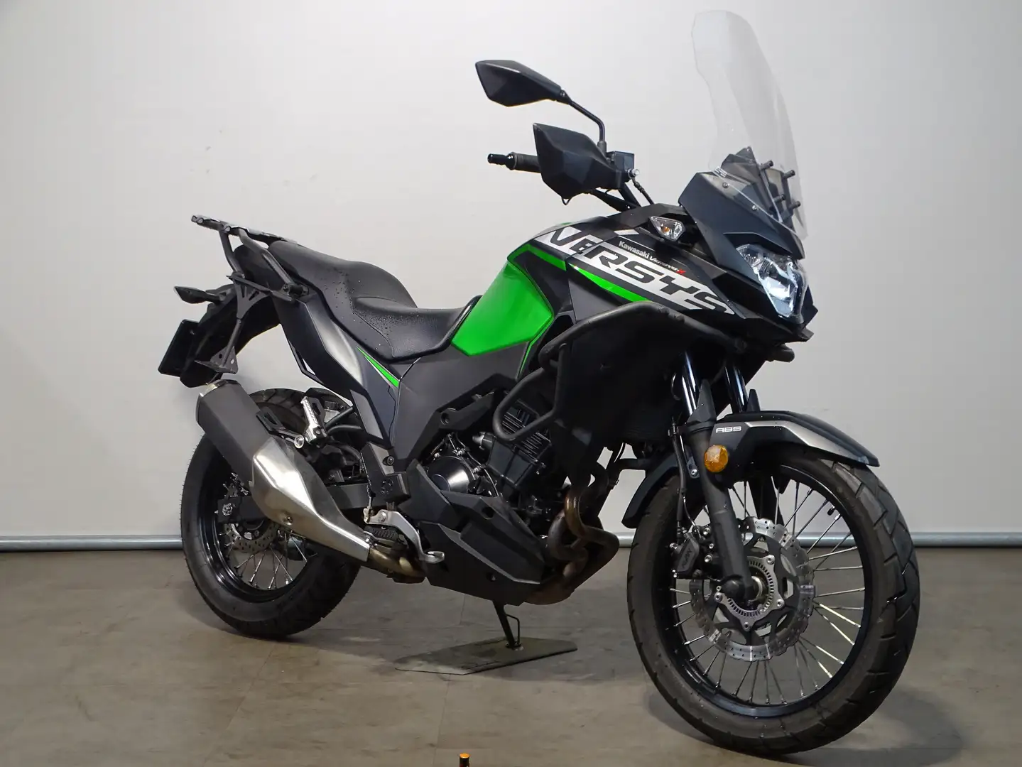 Kawasaki Versys-X 300 Grün - 2