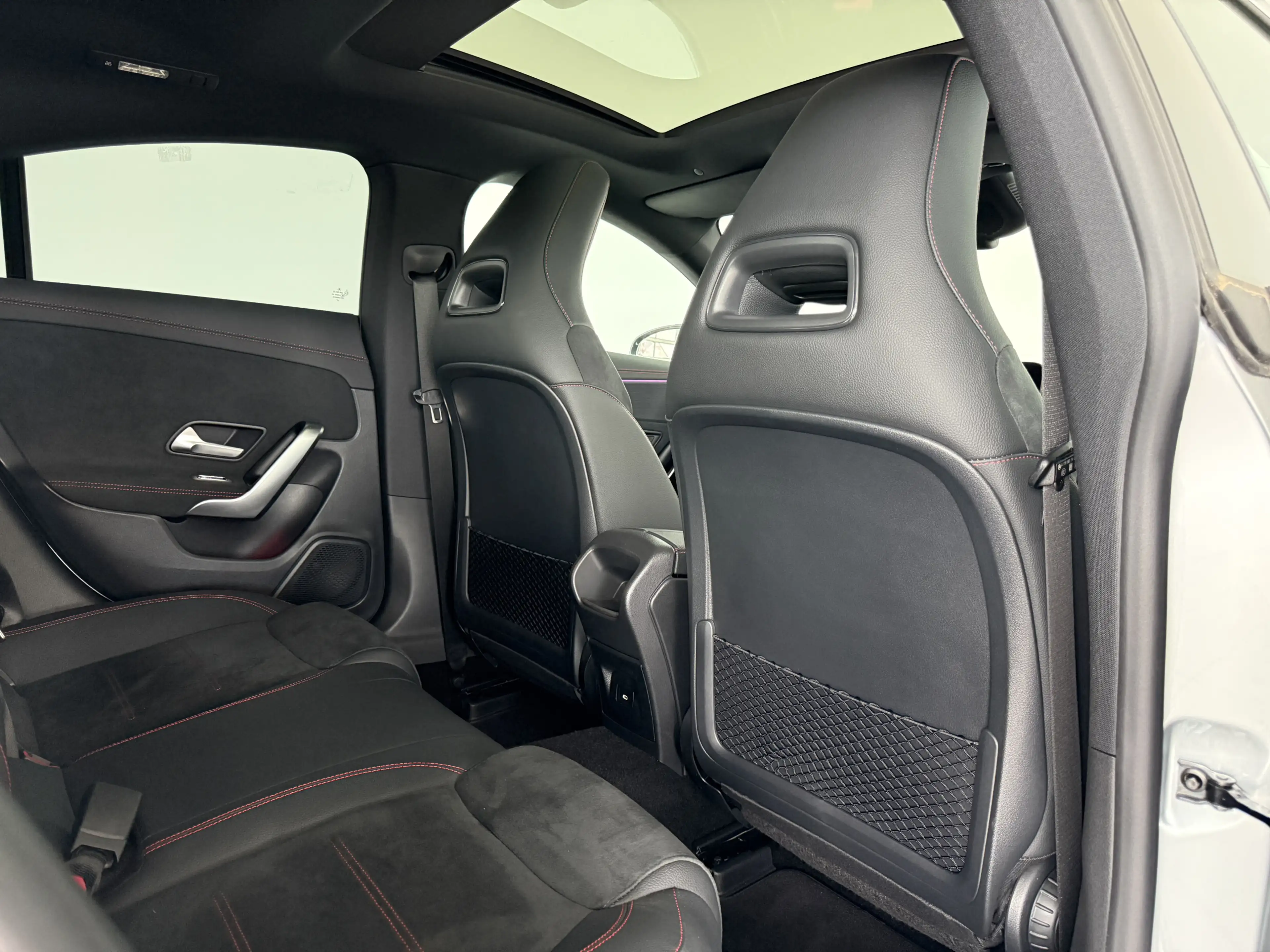 Mercedes-Benz CLA 220 AMG LINE *PANO *360 *DIST *TOT *SPUR — photo 11