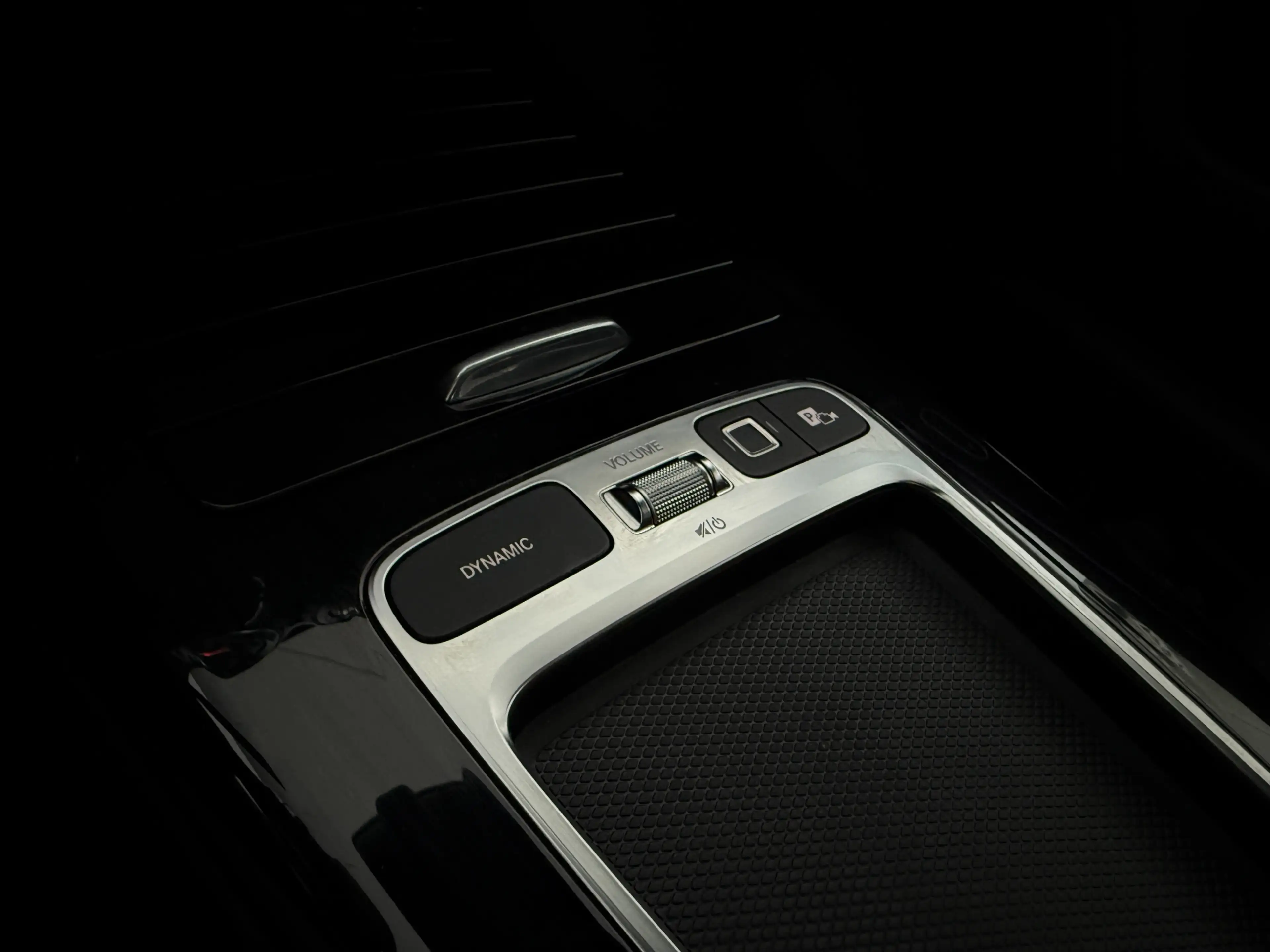 Mercedes-Benz CLA 220 AMG LINE *PANO *360 *DIST *TOT *SPUR — photo 13