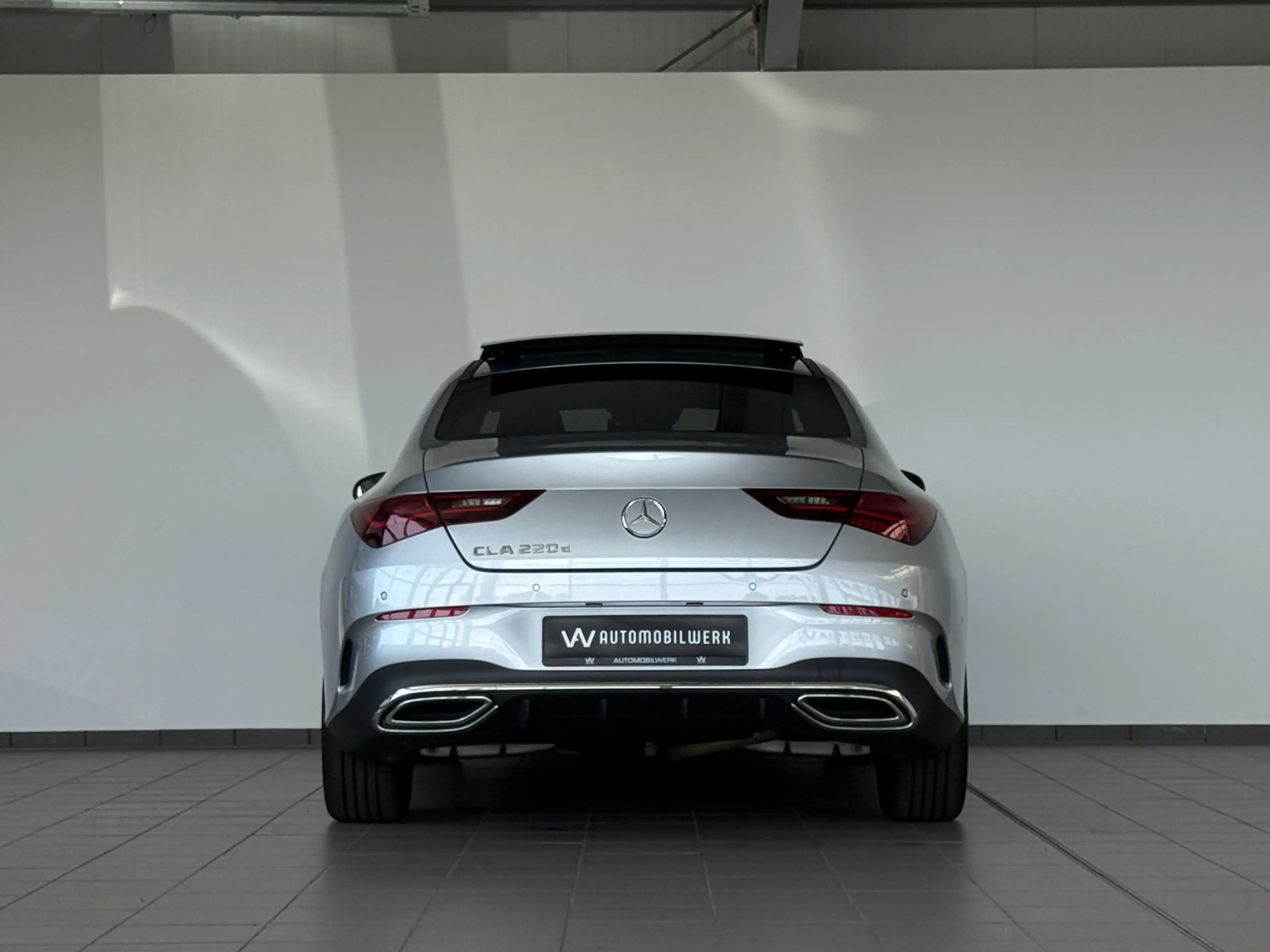 Mercedes-Benz CLA 220 AMG LINE *PANO *360 *DIST *TOT *SPUR — photo 4