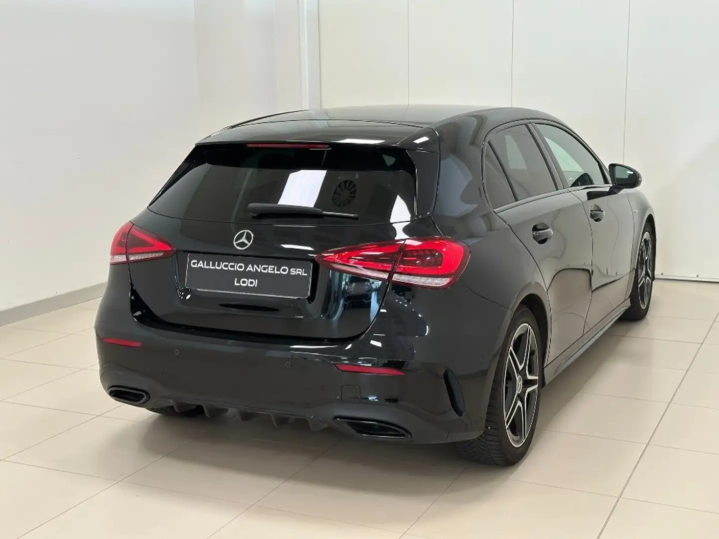 Mercedes-Benz A 200 Automatic Premium Night Edition Nero - 2