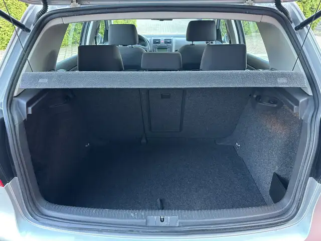 Volkswagen Golf view 15