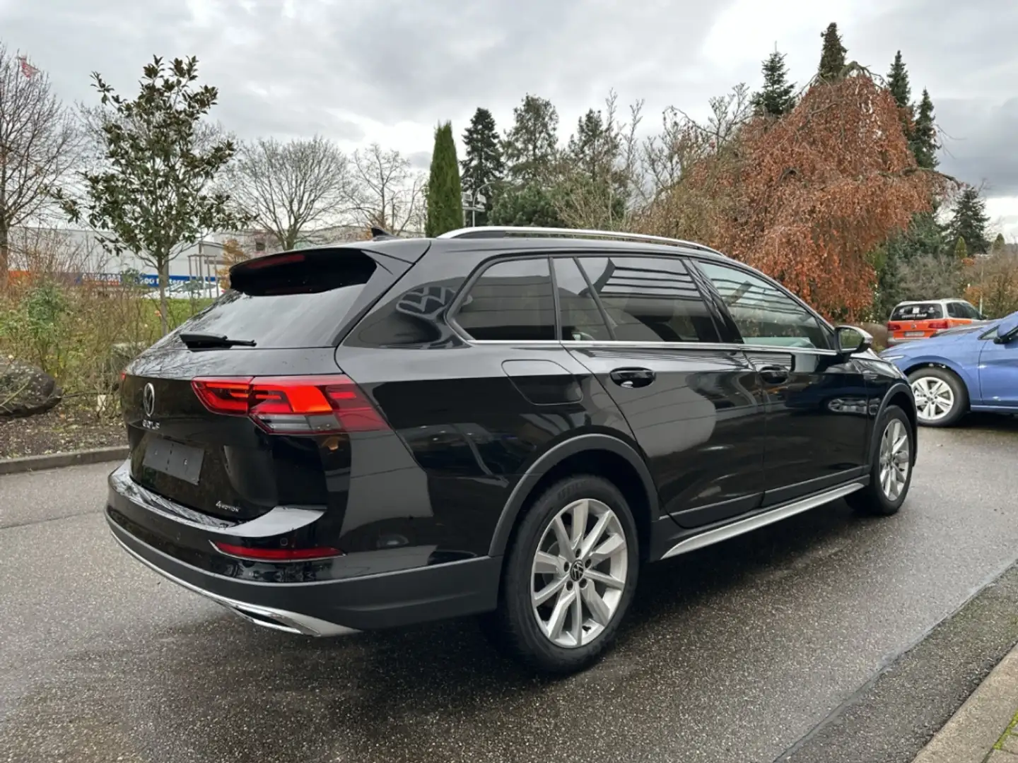 Volkswagen Golf Variant Alltrack 2.0 TDI DSG AHK Allrad Schwarz - 2