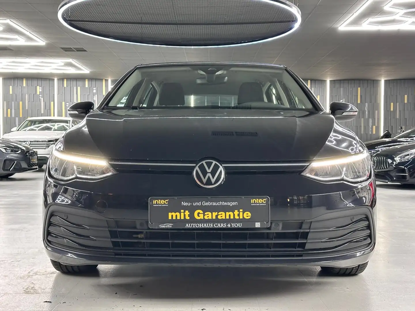Volkswagen Golf Life 2.0 TDI DSG/NAVI/CAM/LED/SHZ/ACC Schwarz - 2