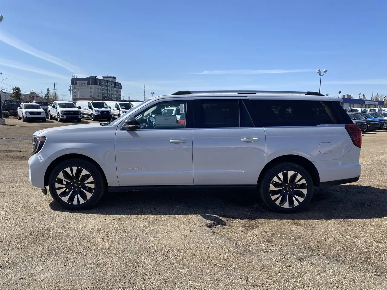Ford Expedition снимка Ford Expedition