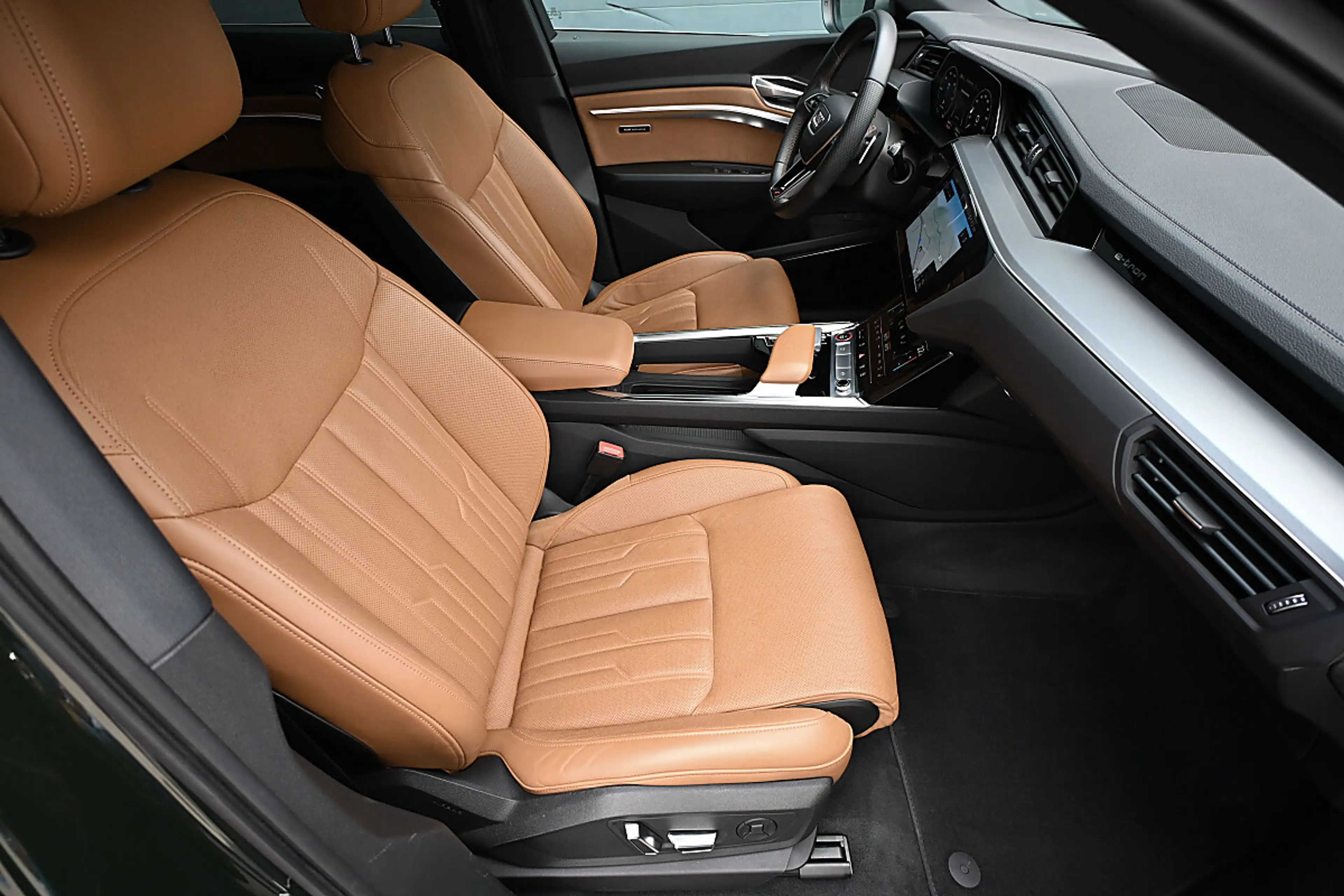 Audi e-tron quattro 95kWh S NP € 121k ACC, MatrixLED, HeadU... — photo 6