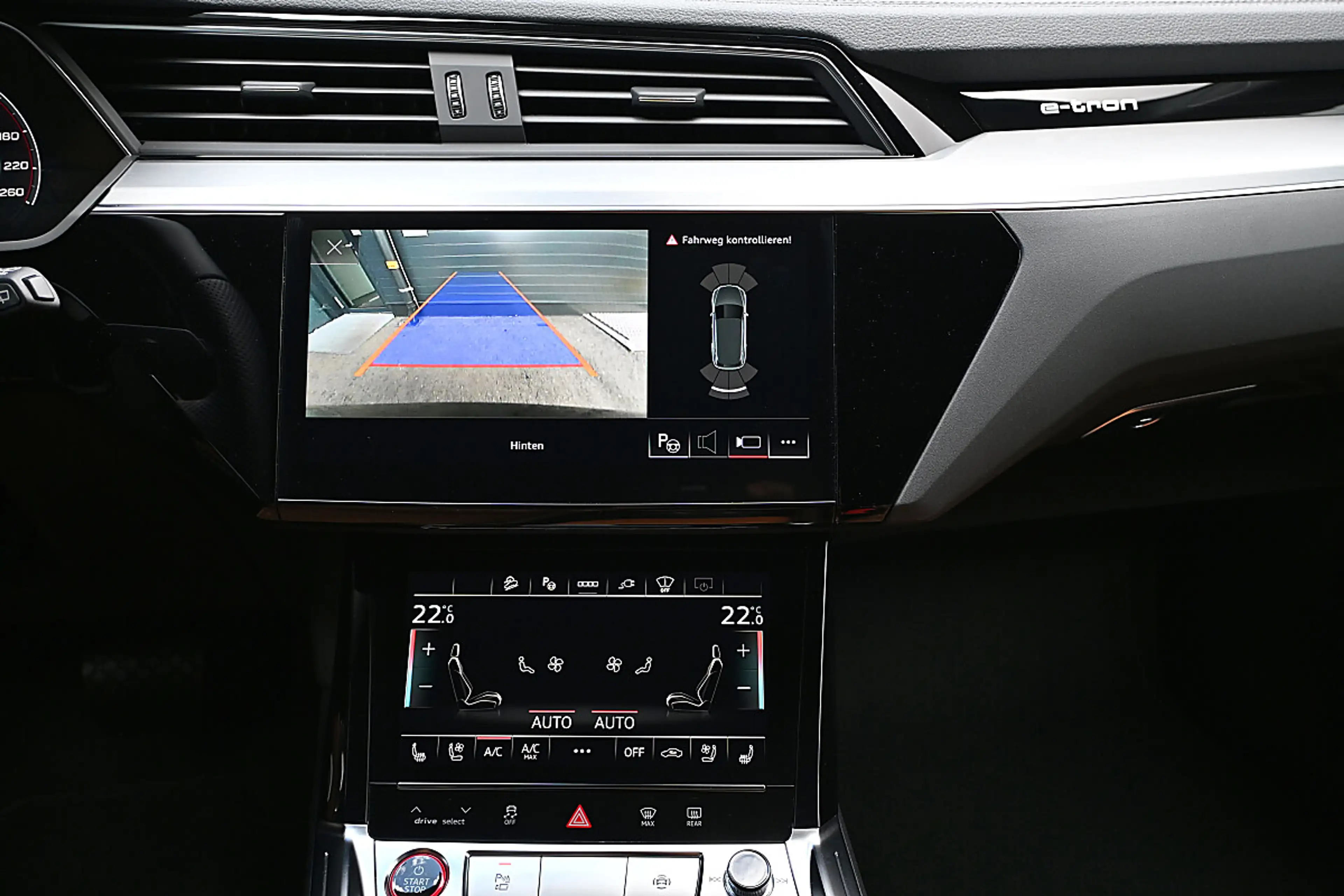 Audi e-tron quattro 95kWh S NP € 121k ACC, MatrixLED, HeadU... — photo 8