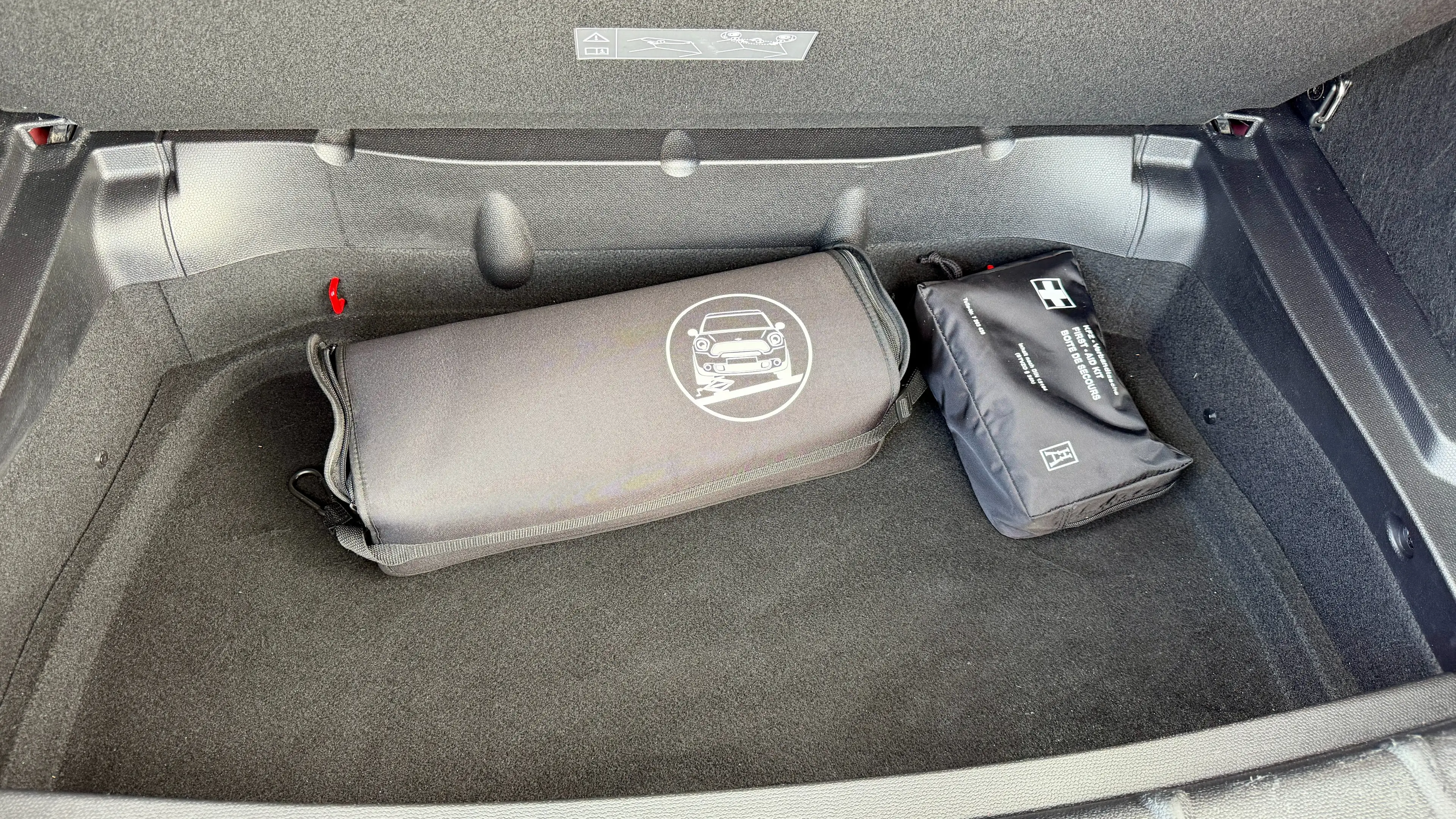MINI One D Countryman ÖAMTC Pickerl 02.2027, Service Heft Voll — photo 14
