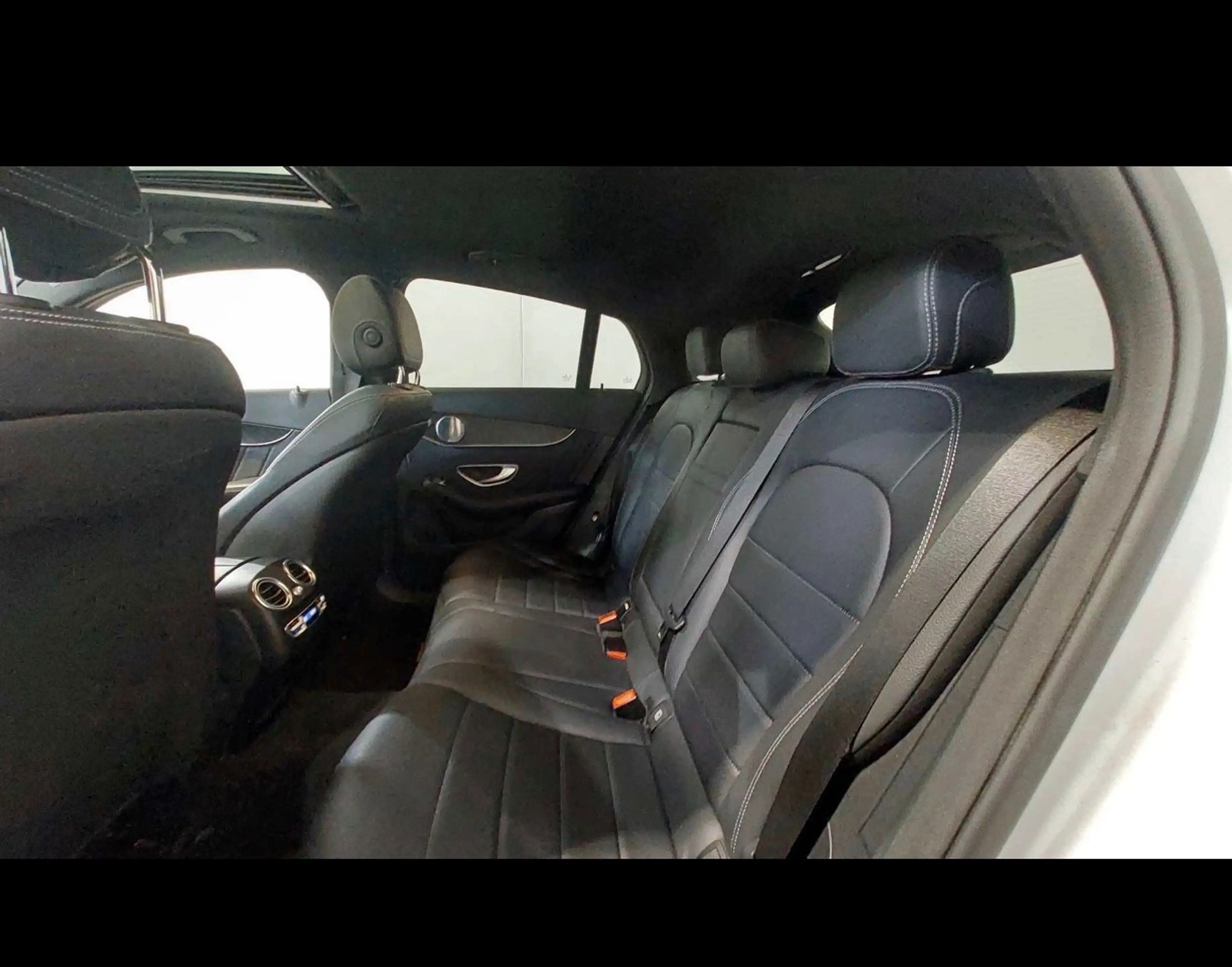 Mercedes-Benz GLC 250 GLC Coupe 250 4Matic"3XAMG"Burmester"Head-up"DAB — photo 12