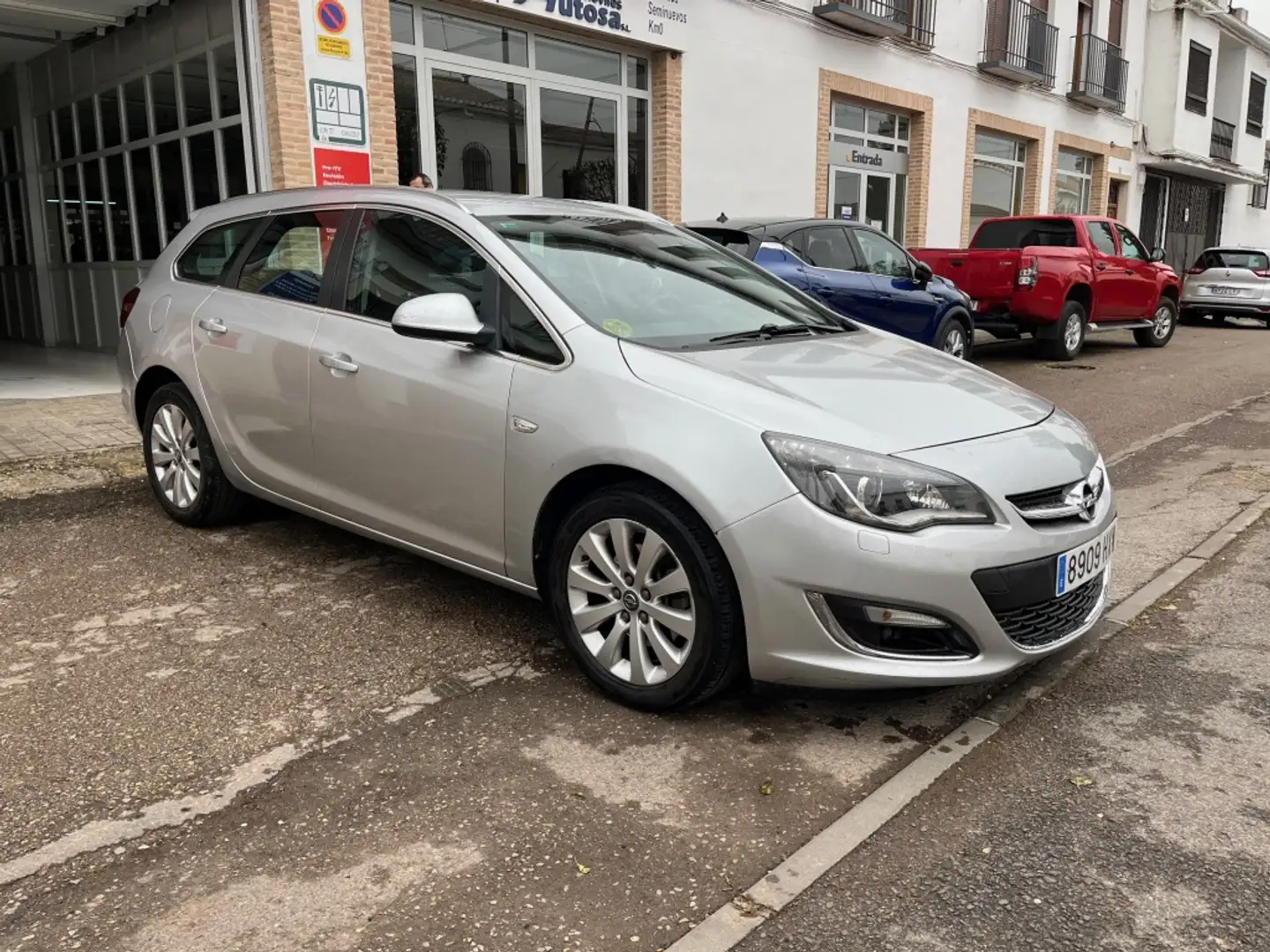 Opel Astra ST 2.0CDTi Excellence 165 Gris - 1