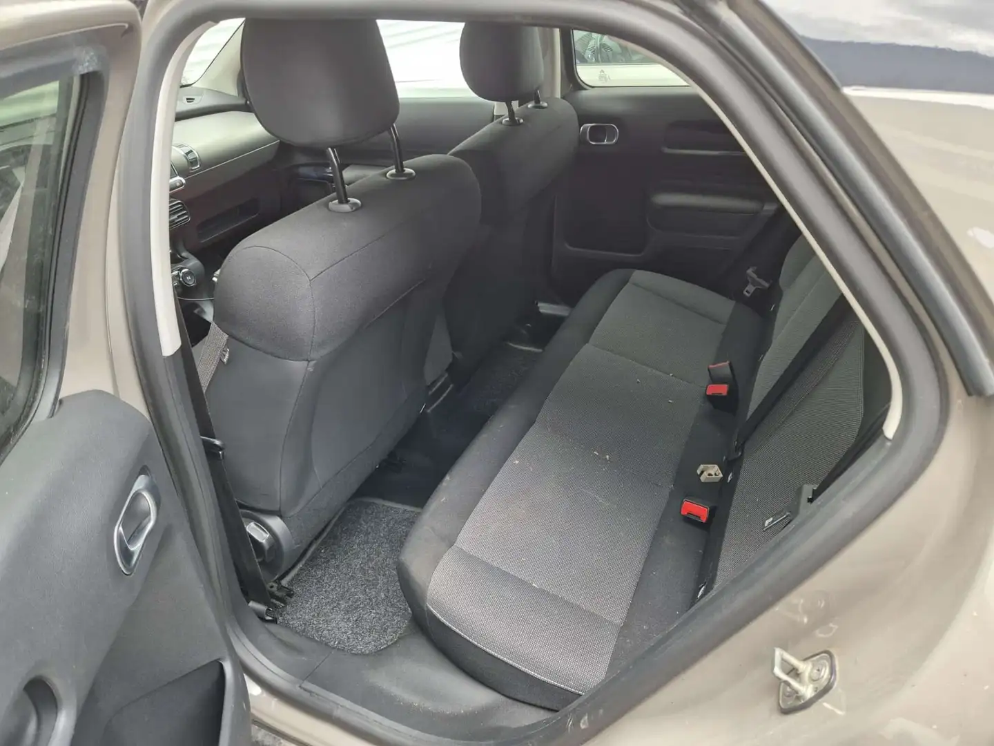 Citroen C4 Cactus 1.2 PureTech Feel - 1