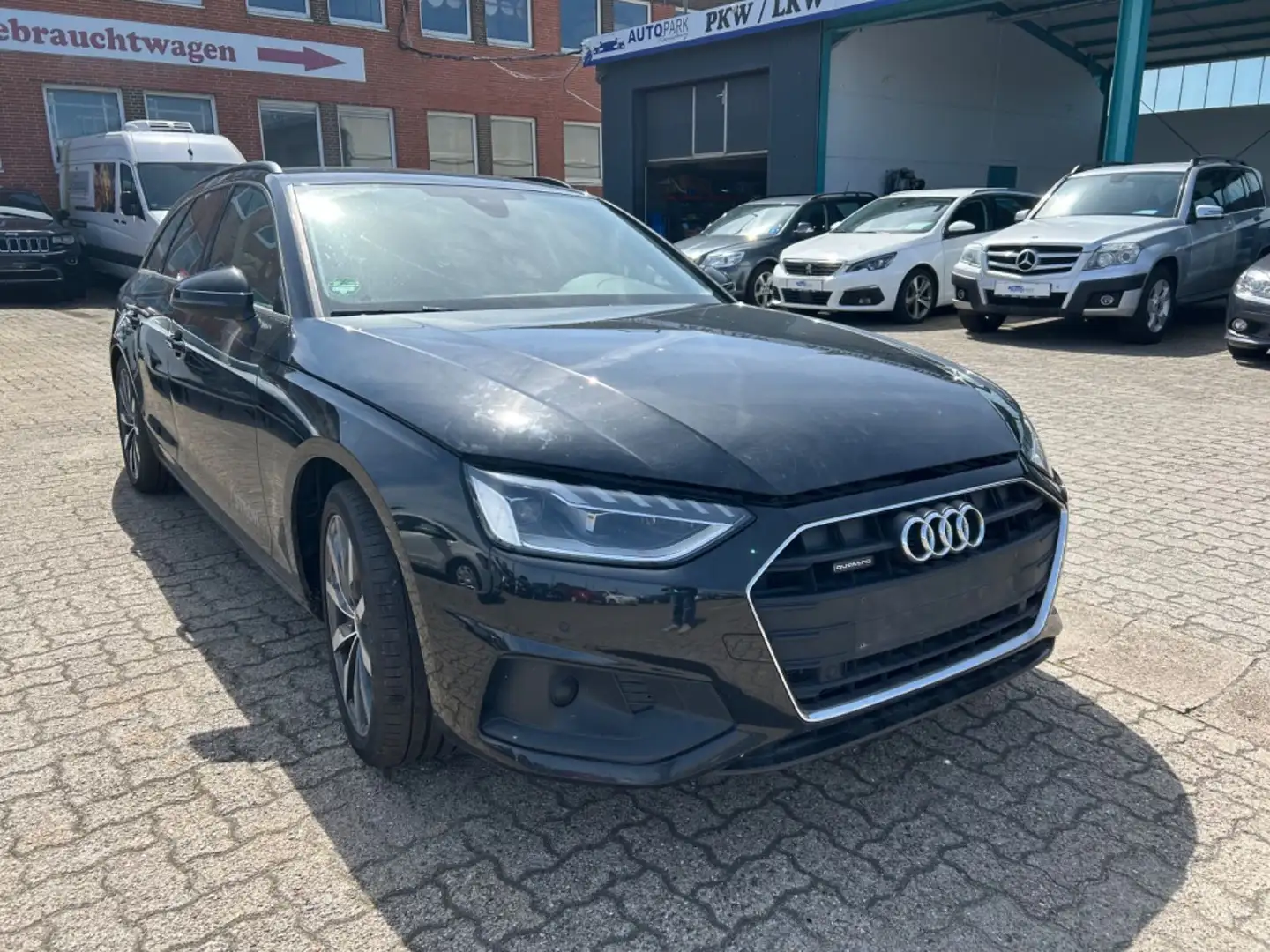 Audi A4 Avant 50 TDI quattro basis Zwart - 2