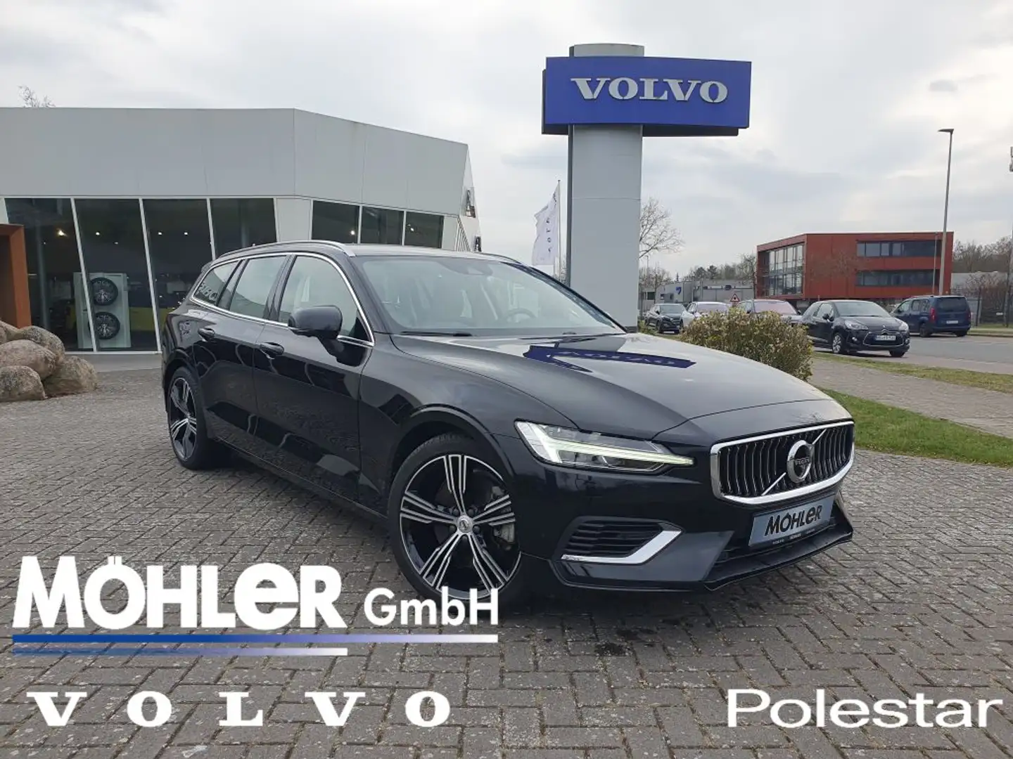 Volvo V60 T8 AWD Recharge Geartronic Inscription Noir - 1
