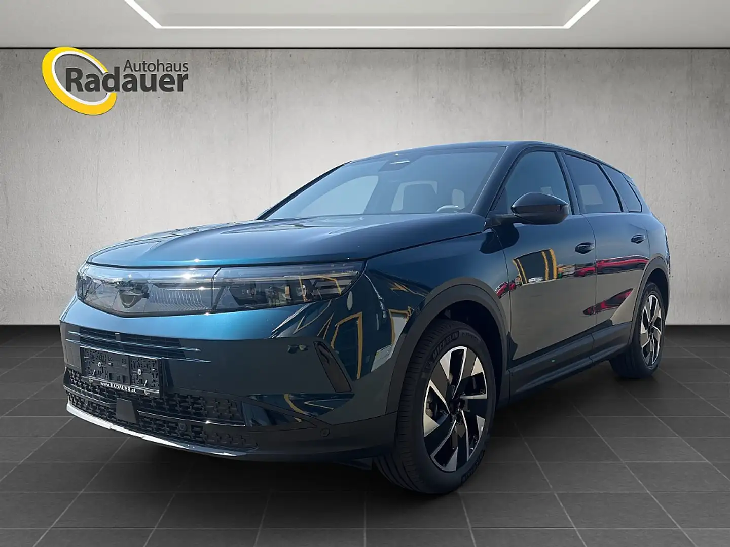 Opel Grandland 1.2 MHEV GS Aut. Blau - 1
