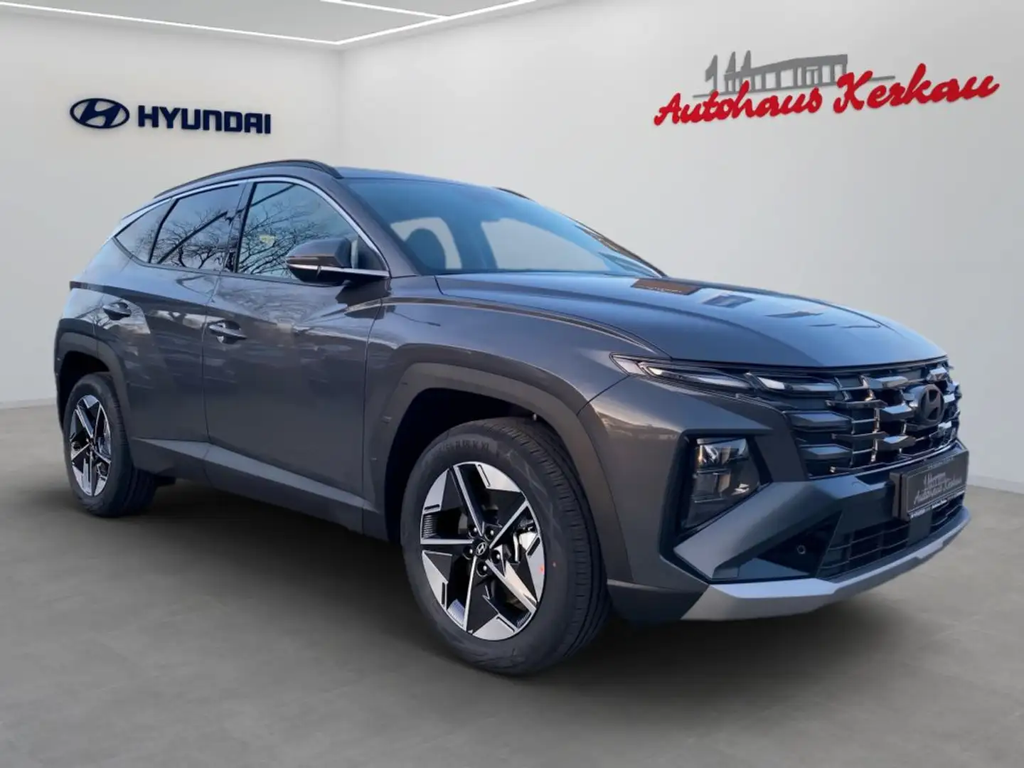 Hyundai TUCSON 1.6 T-GDi HEV 2WD Trend (NX4e) Grau - 2