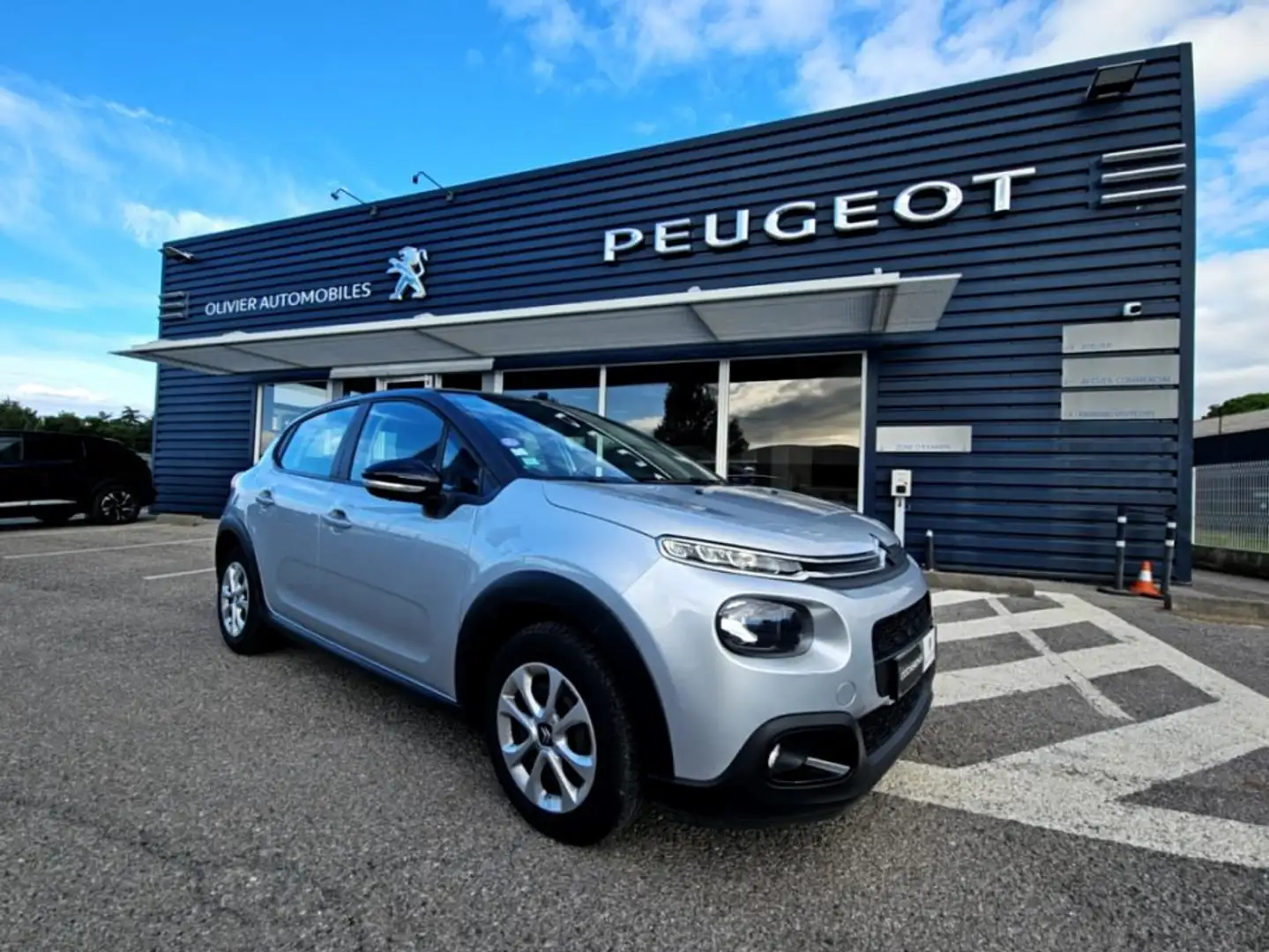 Citroen C3 III PureTech 110 S&amp;S EAT6 Feel - 1