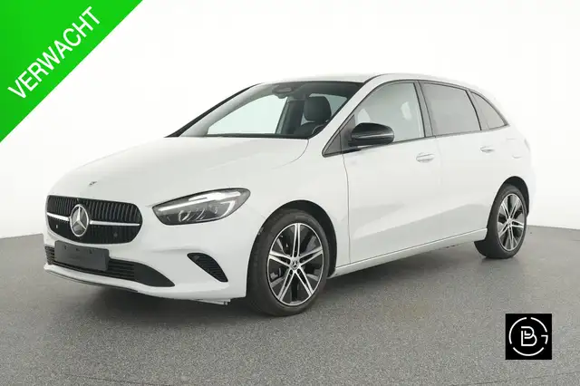 Mercedes-Benz B 250 e Luxury Line - Pack Night - Distronic
