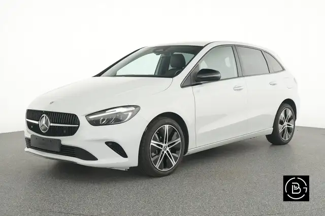 Mercedes-Benz B 250 e Luxury Line - Pack Night - Distronic
