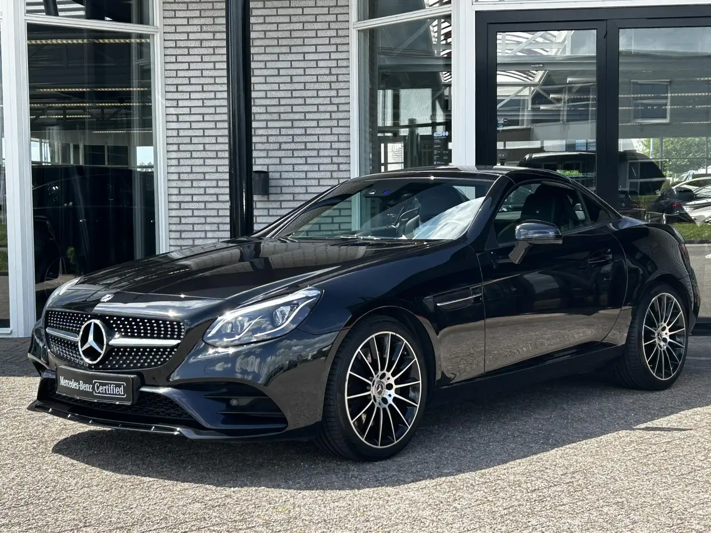 Mercedes-Benz SLC 180 | Airscarf | Cruise Control | Navi Чорний - 2