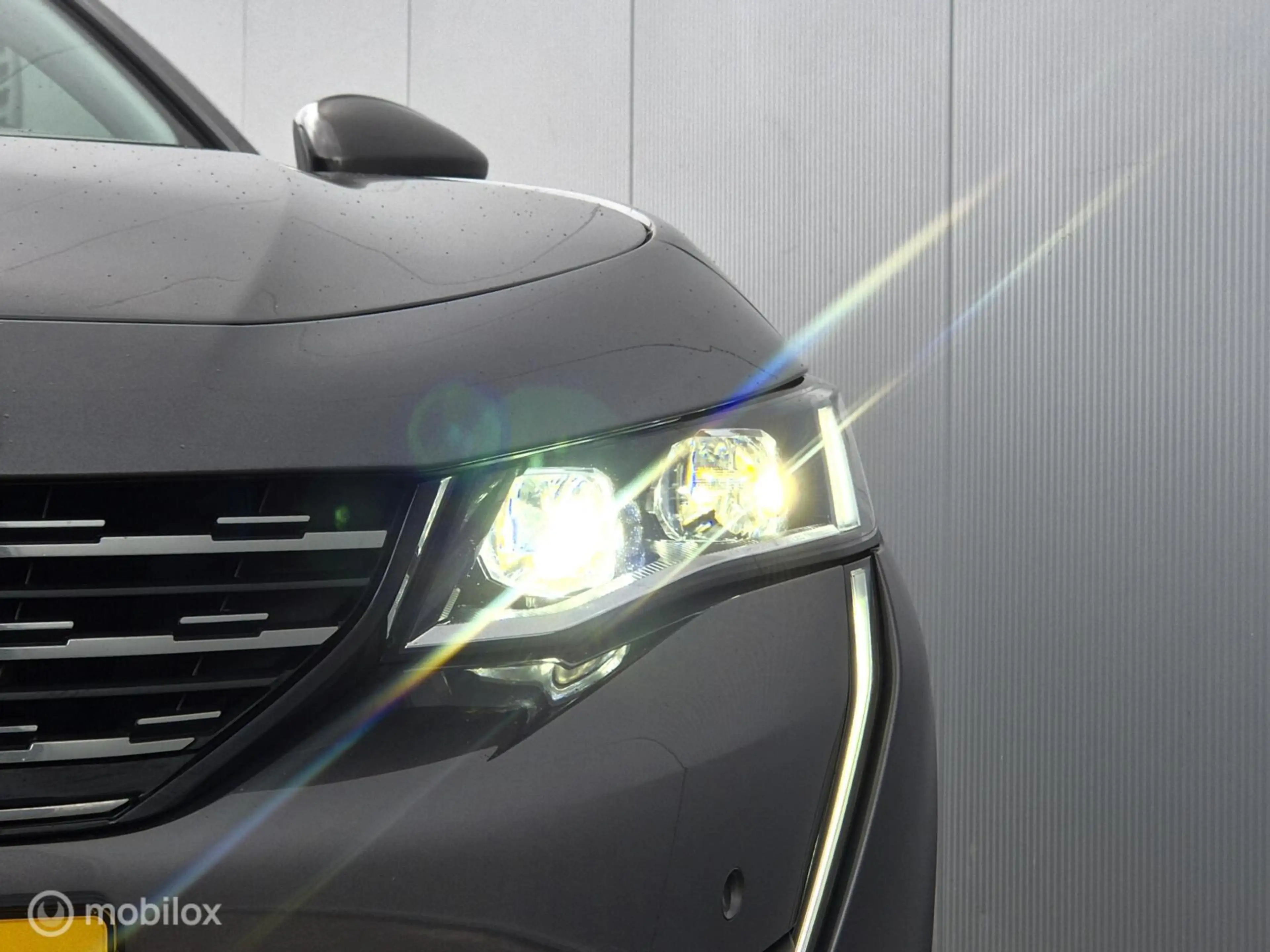 Peugeot 508 SW 1.6 HYBRID ALLURE — photo 15